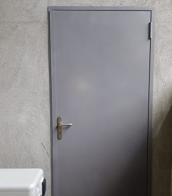 porte de service acier